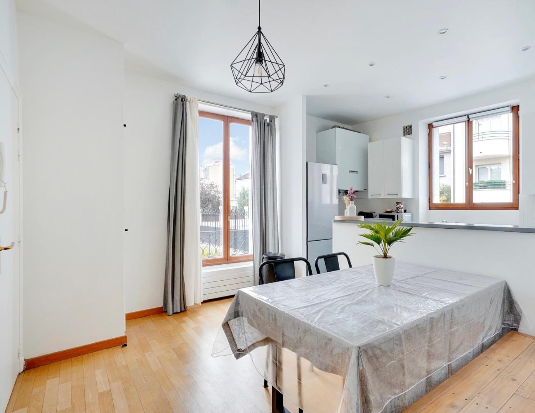 Appartement 2 Chambres Dans Une Belle Maison A Proximite De Paris Asnières Extérieur photo