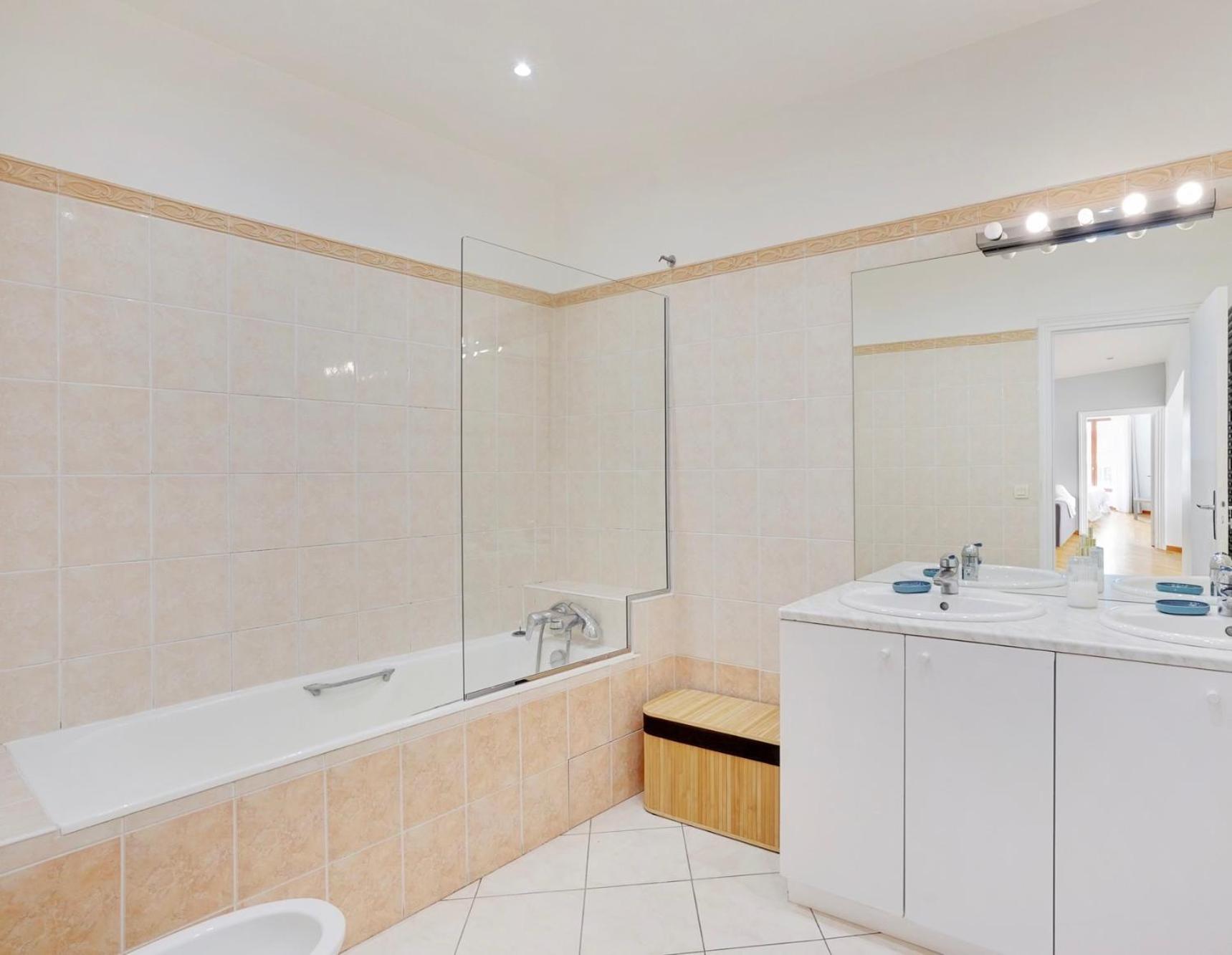 Appartement 2 Chambres Dans Une Belle Maison A Proximite De Paris Asnières Extérieur photo
